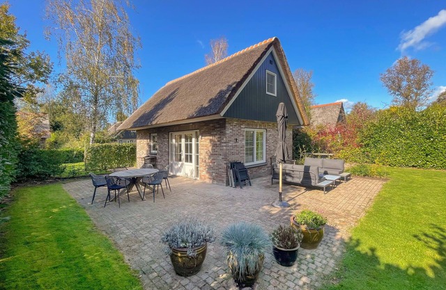 Cozy home in Paasloo with WiFi