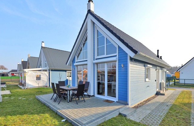 Cozy home in Zerpenschleuse with WiFi