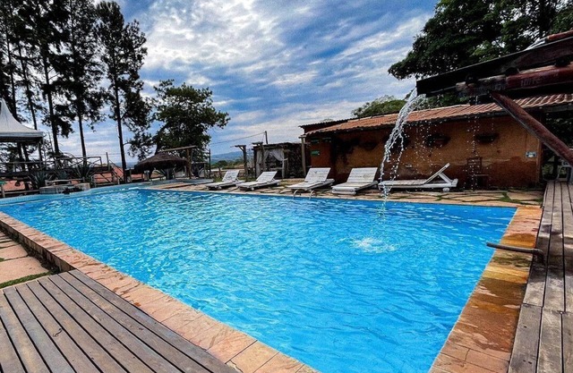 Cozy Lakefront Suites RGB