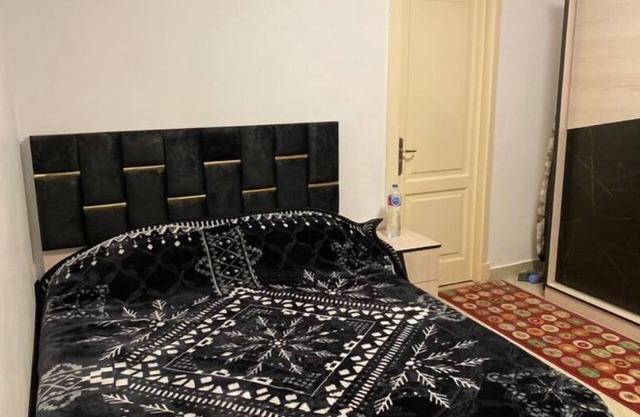 Cozy Modern Apartment in El Rehab 2,