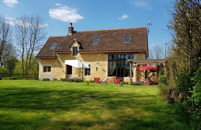 Cozy Percheron House by the Pond with WiFi and Outdoor Games