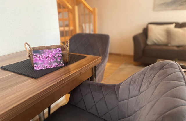 Cozy, quiet apartment - close to the center, the heath and the Heide Park!