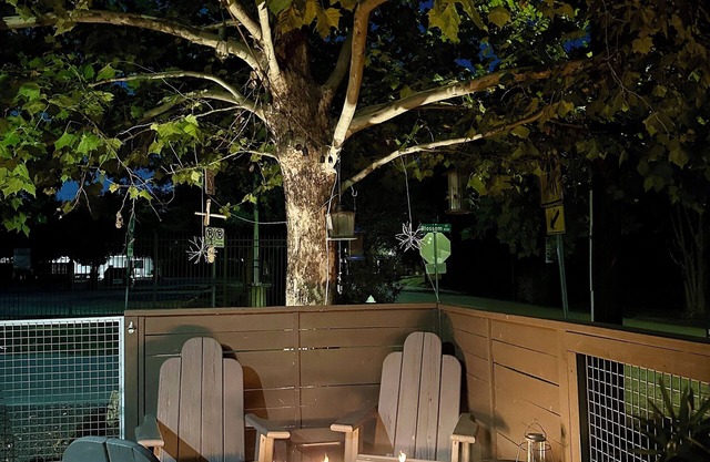 Cozy Quiet Home! PET FRIENDLY! Fall 2025 Special!