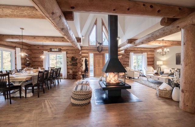 Cozy ski retreat Mont-Tremblant Ski/Spa