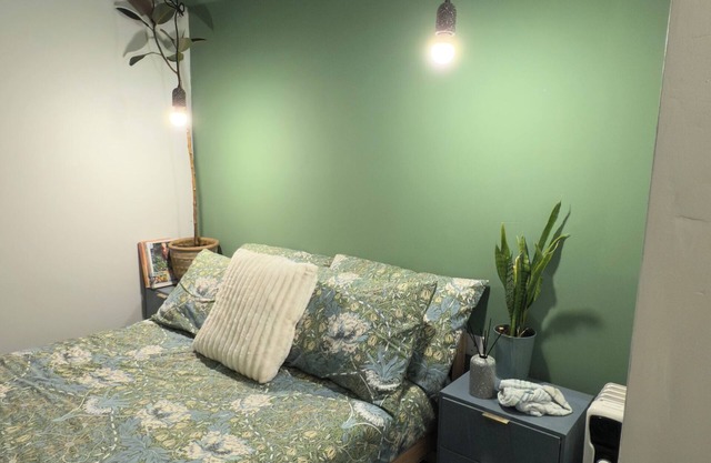 Cozy studio with a private enterance and available parking space.