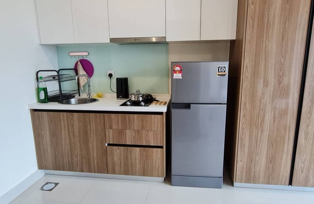 Cozy Suite 2 @Kozi Square near General Hospitaln