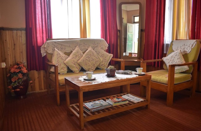 Cozy two-room private studio in Mirik