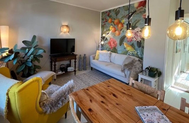 Cozy vacation apartment with large sunny balcony and special furnishings