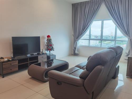 CozyHomes at The Peak