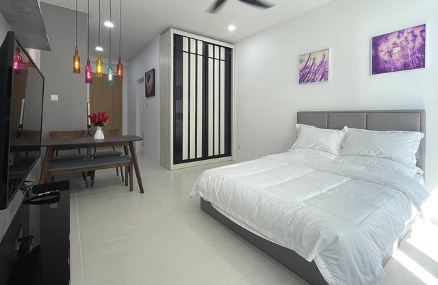 Cozzzy Hut 10B @ Riverine Diamond Kuching