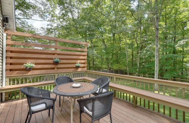 Creek Dips & S’mores: Catskills Gem