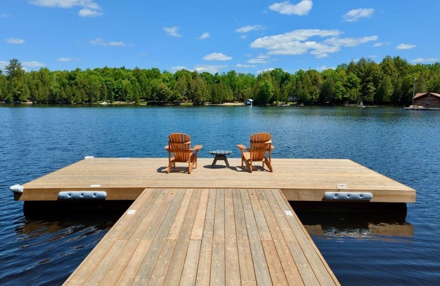 Croft Cove Cottage - Cozy Waterfront Oasis