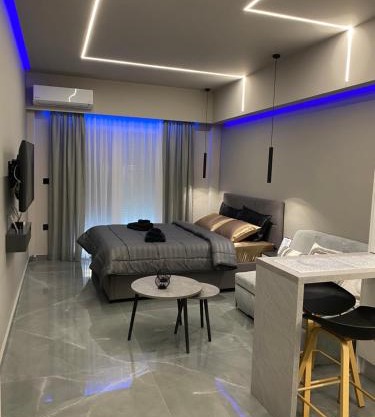 Crystal Grey Elite Apartment 1