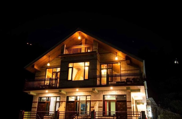 Crystal Mountain Jibhi