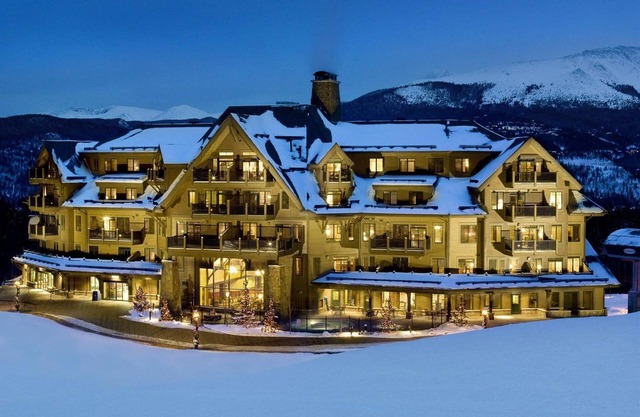 Crystal Peak Lodge