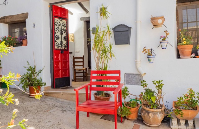 Cubo's Casa Mas Axarquia / núcleo urbano / Axarquía