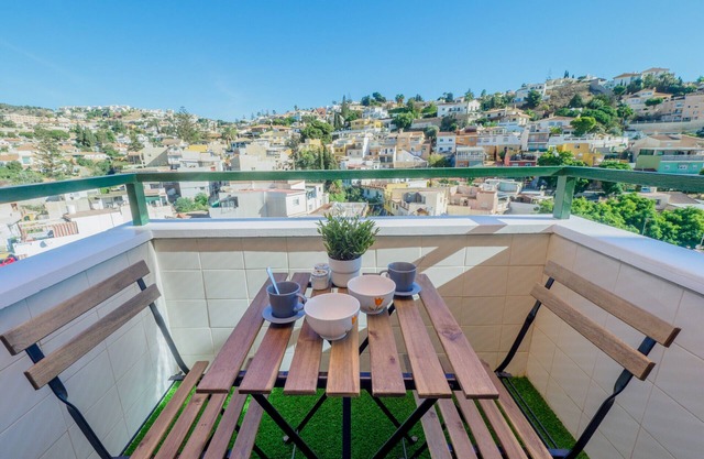 Cubo's Miraflores del Palo Urban/free wifi/parking included