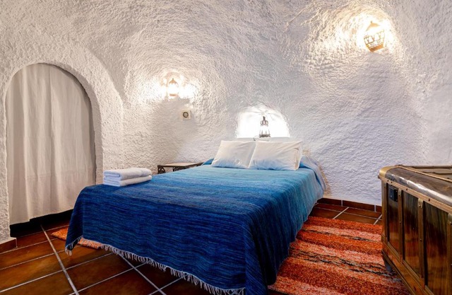 Cuevas El Abanico - VTAR vivienda turística de alojamiento rural