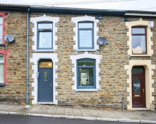 Cwmparc Cottage Very Special Welsh Valley Home by STAE-Homes