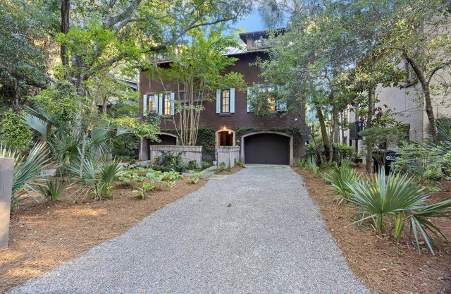 Cypress Point Kiawah, 4 BR, Community Pool, Modern Mediterrean Style!