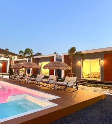 D Glamor Hotel Phutthamonthon Sai 1 ,Southern Bus Terminal, Bangkok