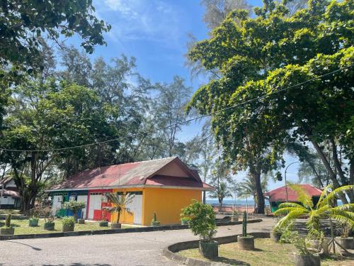 D'Pantai Bari Indah campsite & resort