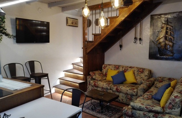 Dama Apartment - The Captain's House