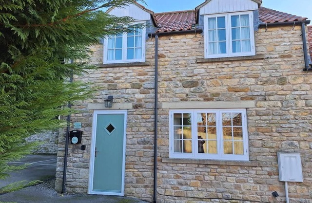 Dandelion Cottage - a gorgeous family cottage