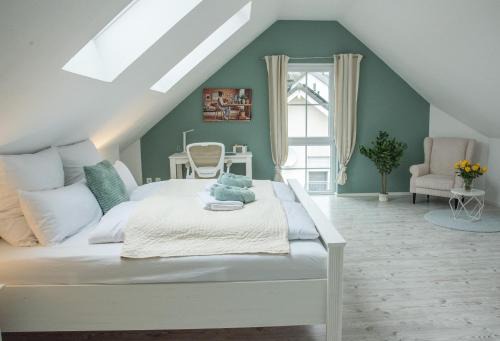 DANESSI-25Min bis Koblenz,Familie,Balkon,Parkplatz,Top Ausstattung,2 Bäder,Waschmaschine,Spülmaschine,Arbeitsplatz-Perfekt für Urlaub und Business mit der Familie