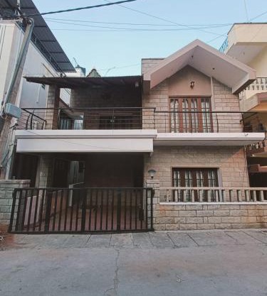 Danny's Villa-2 bedrooms with parking