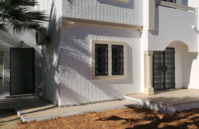 "Dar Yasmin" Villa tourist zone, 200 m to the beach, upscale facilities