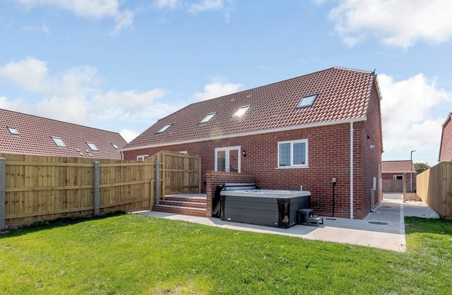 Dawson Park 3 - UK12662