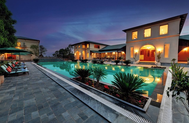 Debu's The Fern Resort & Spa, Jim Corbett