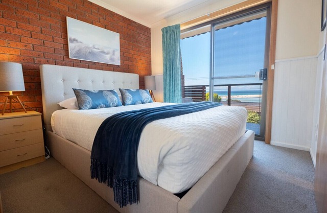 Deja Vu Villa @ The Blue Seas