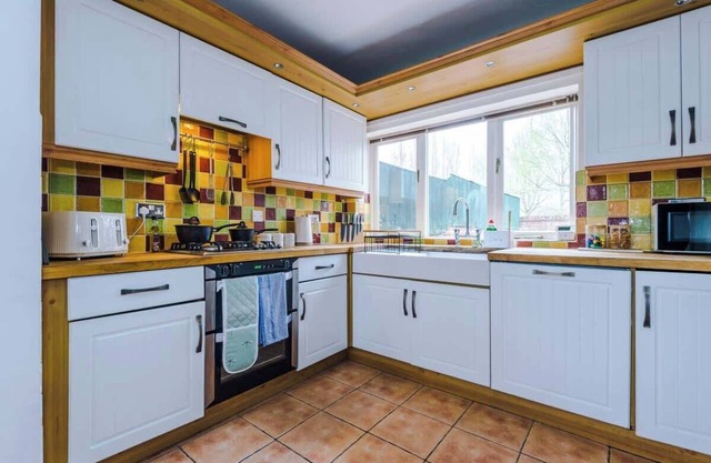 Delightful 3 bedroom home with parking and garden