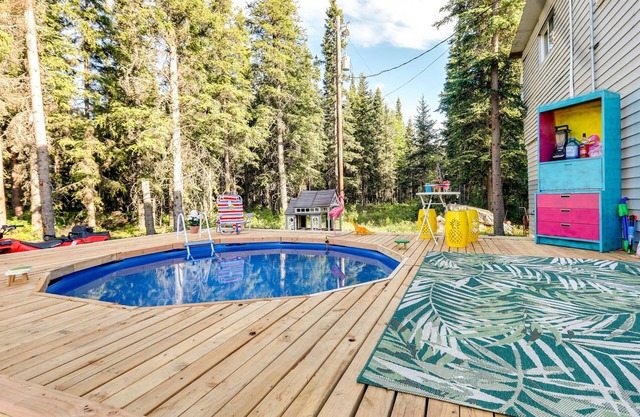 Delta Junction Rental w/Shared Pool & Hot Tub!