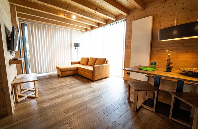 Deluxe holiday home, child-friendly