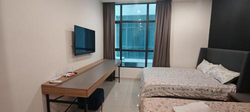 Deluxe Home II Kozi Square