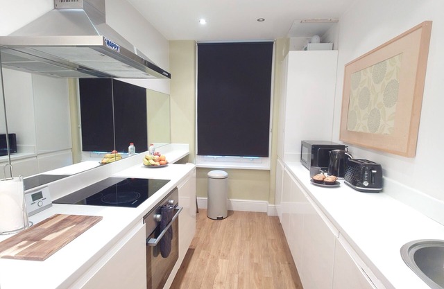 Deluxe Tower Bridge Apartments