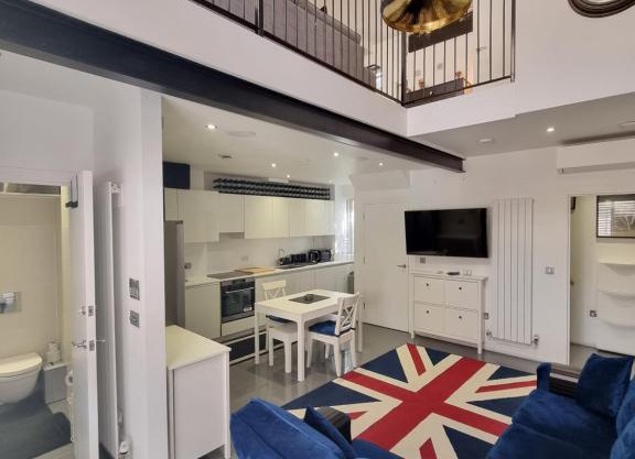 Deluxe Townhouse Zone 1 Brick Lane