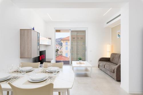 -DeLuxe Vision- Fronte Mare, Spiaggia e Parcheggio