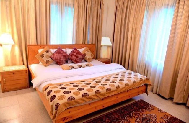 Deodar 2 - Luxury apt with garden in Mashobra