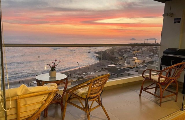 𝐃𝐄𝐏𝐀 𝐂𝐎𝐍 𝐄𝐒𝐏𝐄𝐂𝐓𝐀𝐂𝐔𝐋𝐀𝐑 𝐕𝐈𝐒𝐓𝐀 𝐀𝐋 𝐌𝐀𝐑🌅 Punta Hermosa
