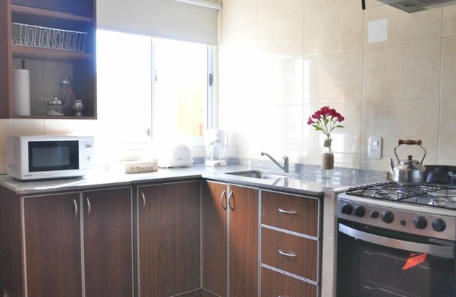 Departamento Totalmente Equipado en Zona Comercial muy Cerca el Centro Mendocino