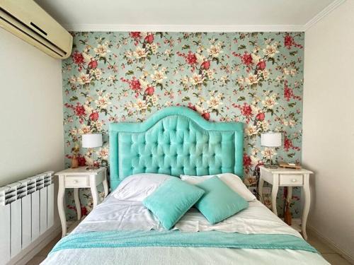 Depto de lujo con cochera y piscina sobre Bv Gálvez