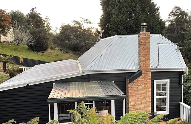 Derby Phoenix-great base for mountain biking, floating sauna or touring