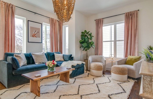 Designer Rooftop Views + Walkable Nightlife