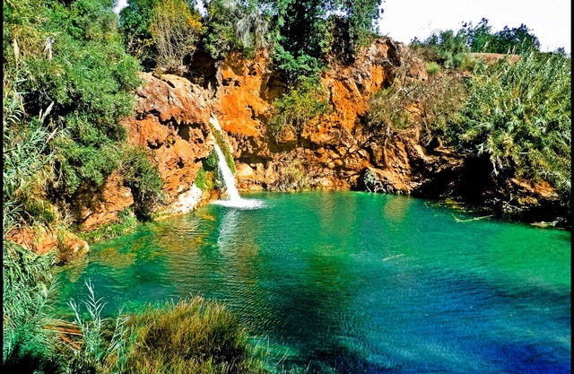 Detached, characterful Quinta with land near Tavira beaches, bars/restaurants