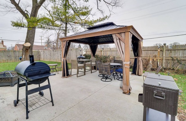 Detroit Retreat Fire Pits + Gazebo & Charcoal Grill