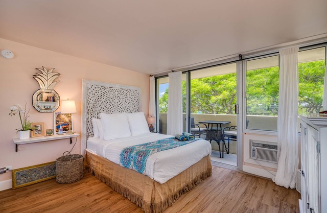 Diamond head charmer